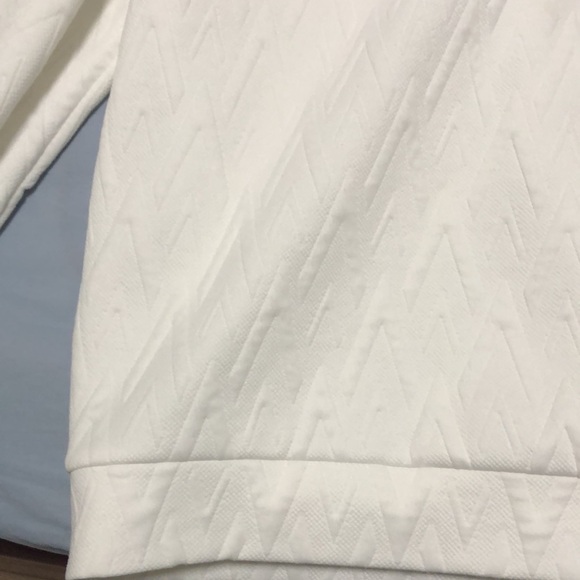 Men's white long-sleeved T-shirt - Picture 8 of 12